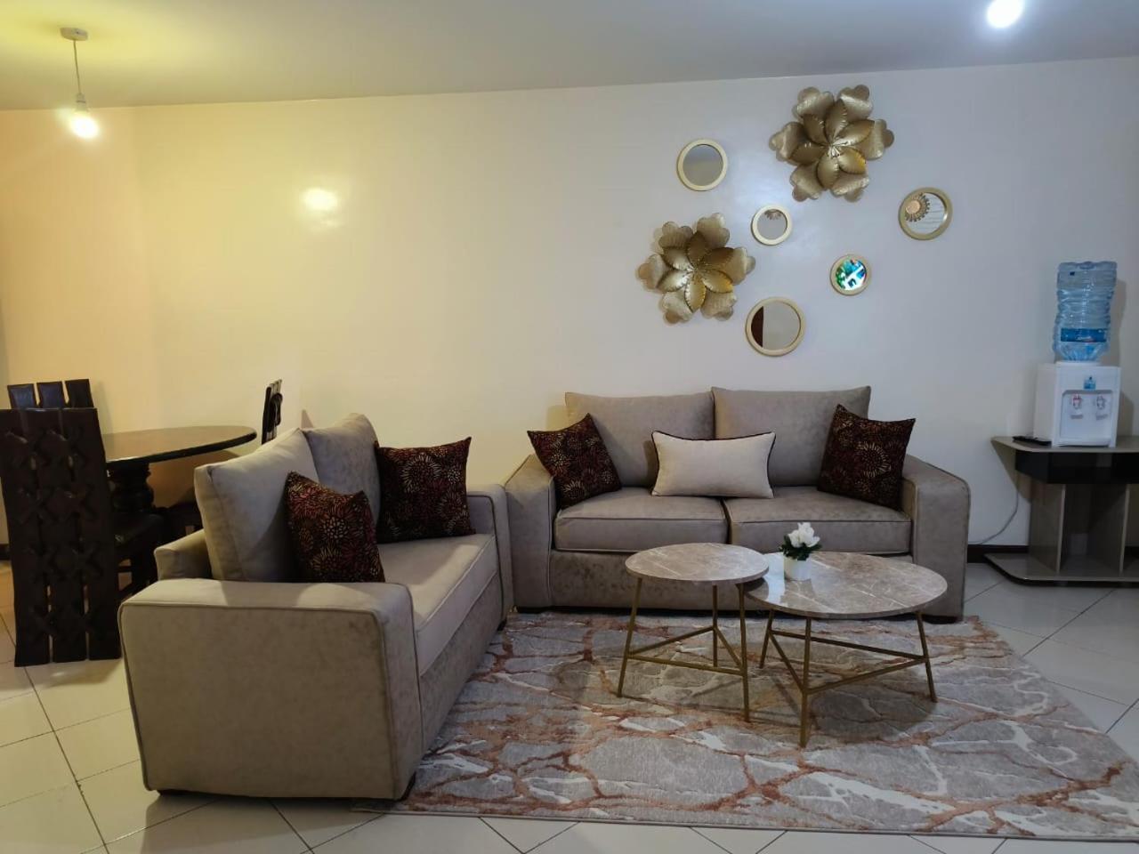 Zoe Homes Westpointe 1 And 2 Bedroom West Estate Mbagathi Way Madaraka Estate Strathmore Apartment