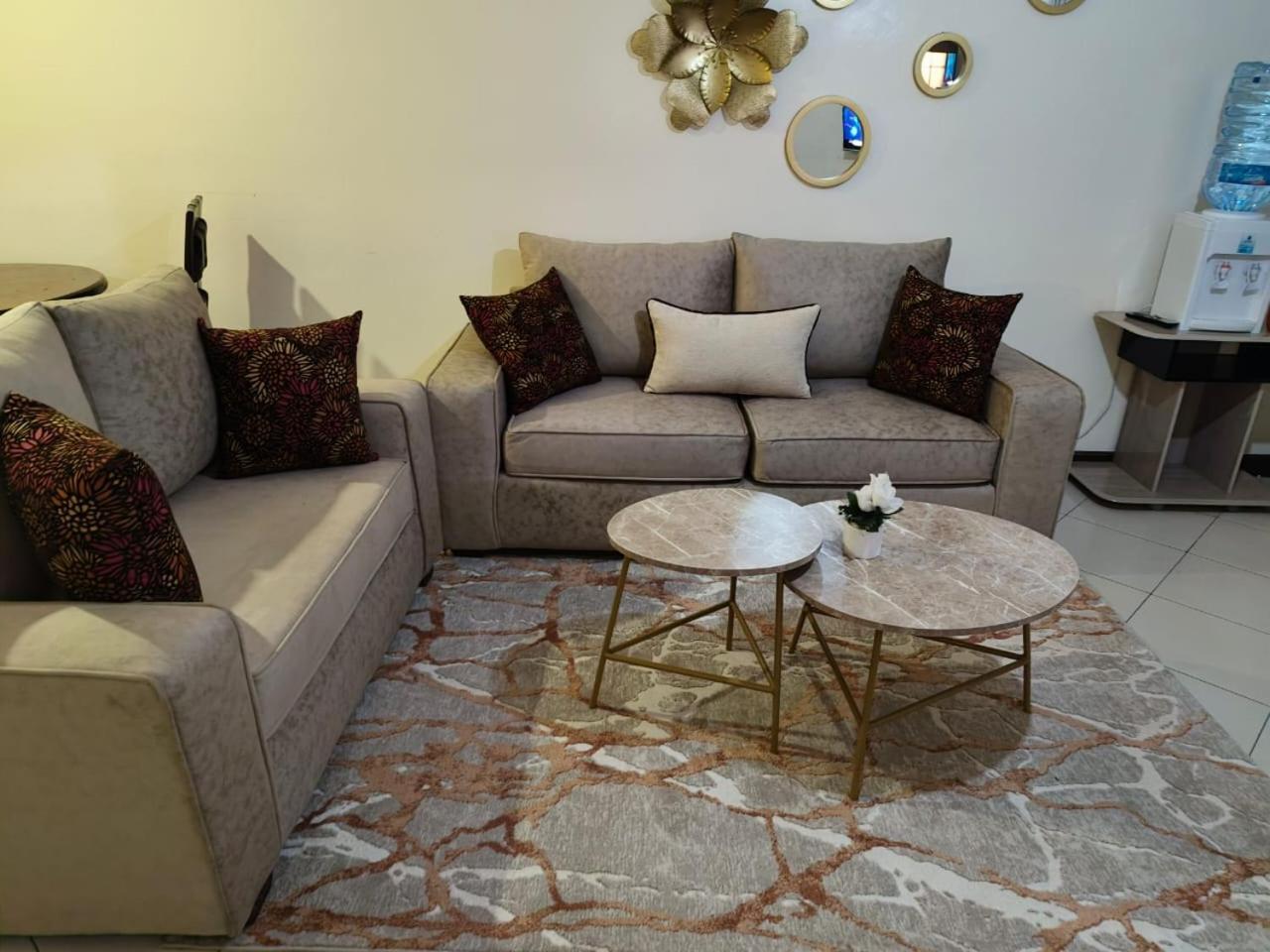 Zoe Homes Westpointe 1 And 2 Bedroom West Estate Mbagathi Way Madaraka Estate Strathmore Apartment *